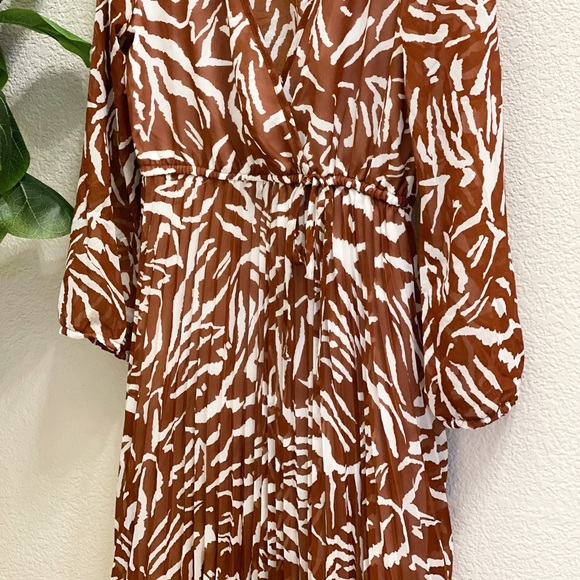 Indigo Rose Ruffle Boho Dress - Picture 8 of 9